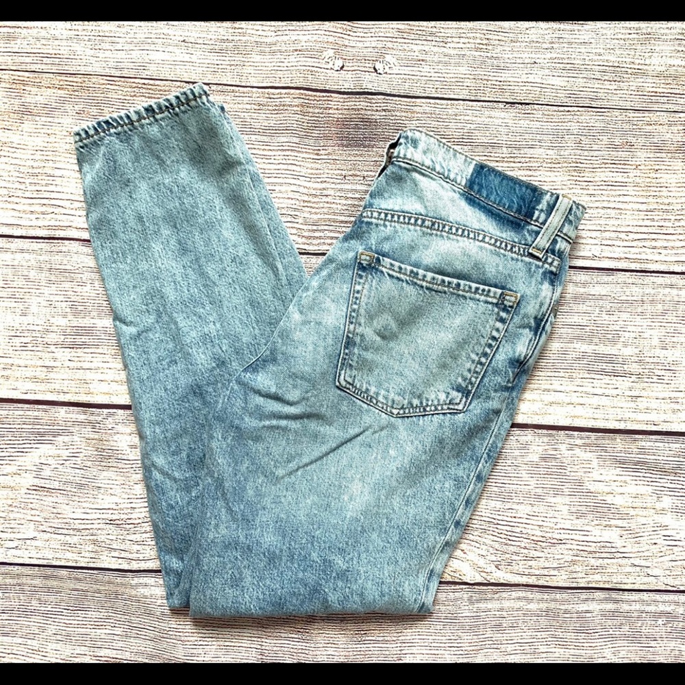 Aeropostale Mom Jean